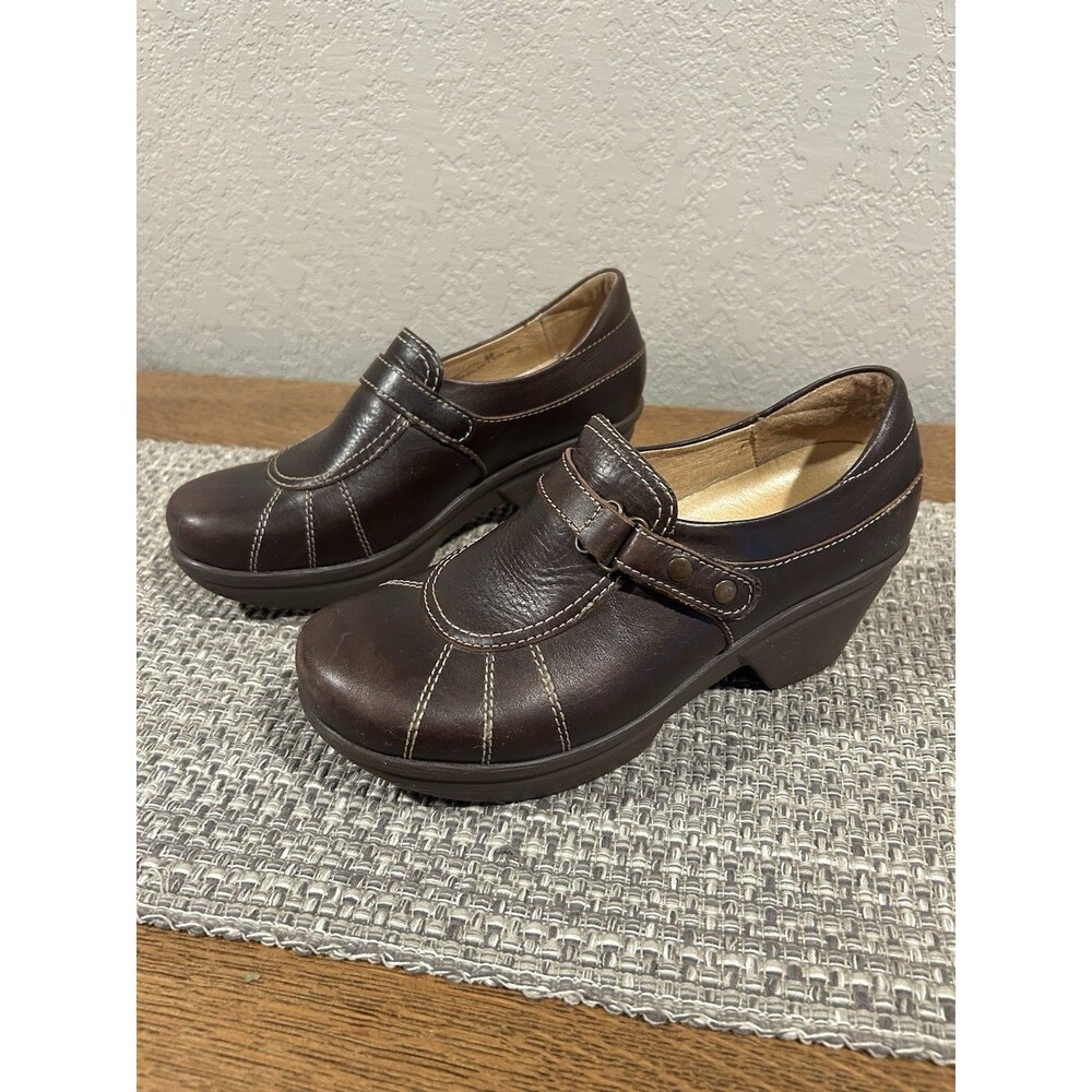 Sanita PortugaBrown Leather Clog Professional Stitching Snap Strap Size 40 US 9